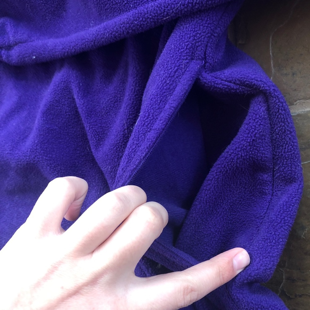 Lakers Basketball Fleece Zip Up - Picture 4 of 6
